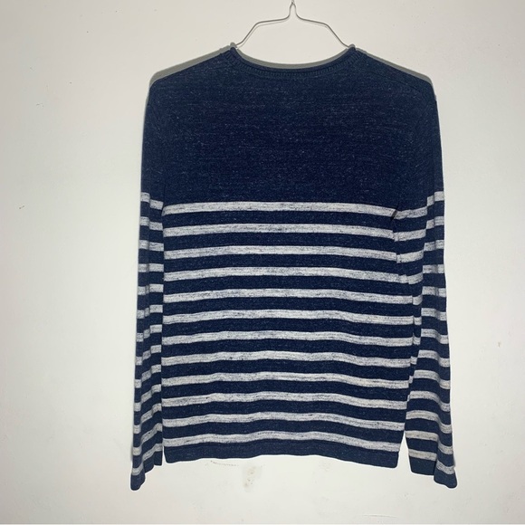 GAP Women’s Navy and White Striped Sweater SZ S - Picture 2 of 7